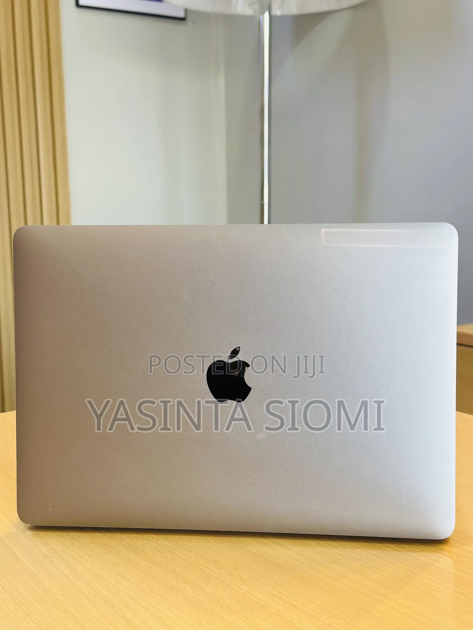 Laptop Apple MacBook Pro 2018 16GB Intel Core I7 SSD 512GB