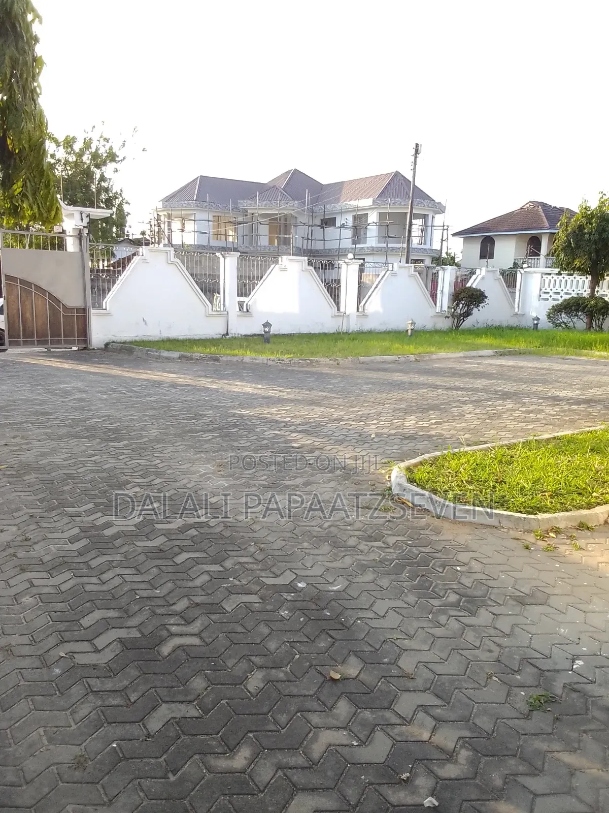 4bdrm House in Dalalipapaatzseven, Kinondoni for rent