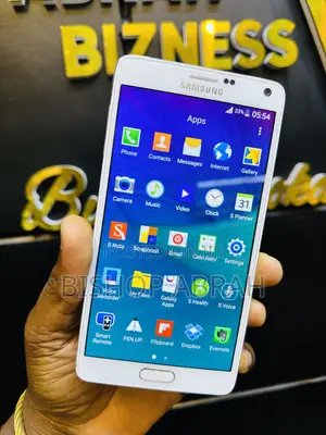 Photo - Samsung Galaxy Note 4 Duos 16 GB White