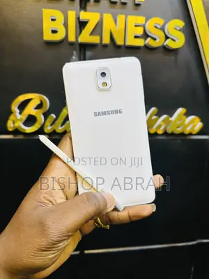 Photo - Samsung Galaxy Note 4 Duos 16 GB White
