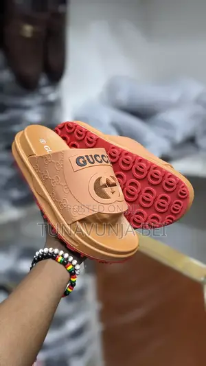 Sandal Nzuri Za Kiume