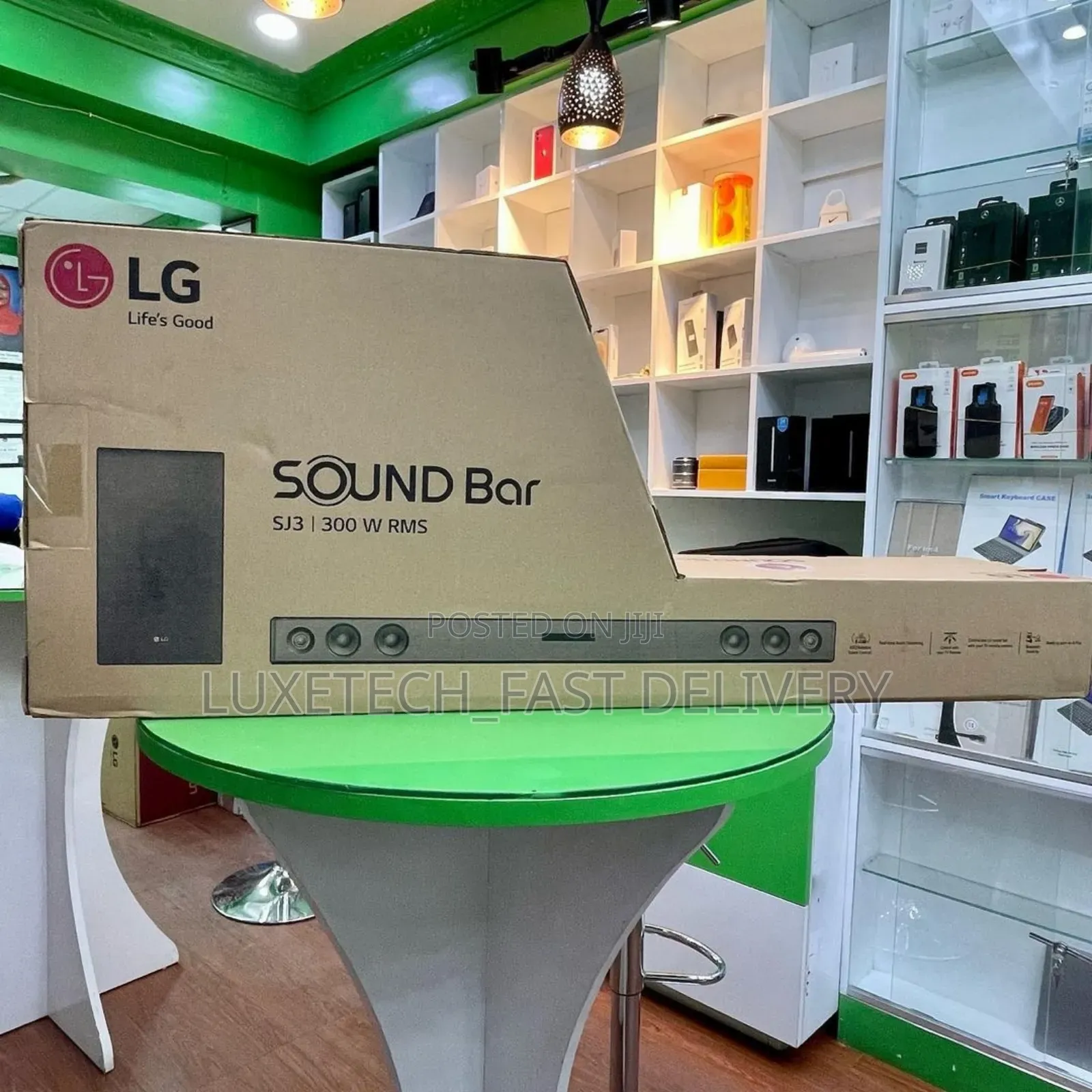 LG Soundbar 300 Watts