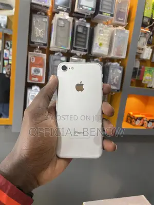 Apple iPhone 7 128 GB Silver