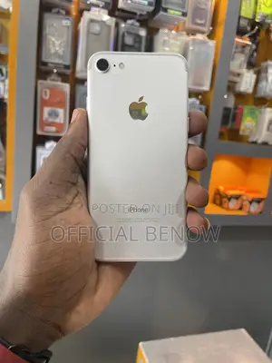 Apple iPhone 7 128 GB Silver