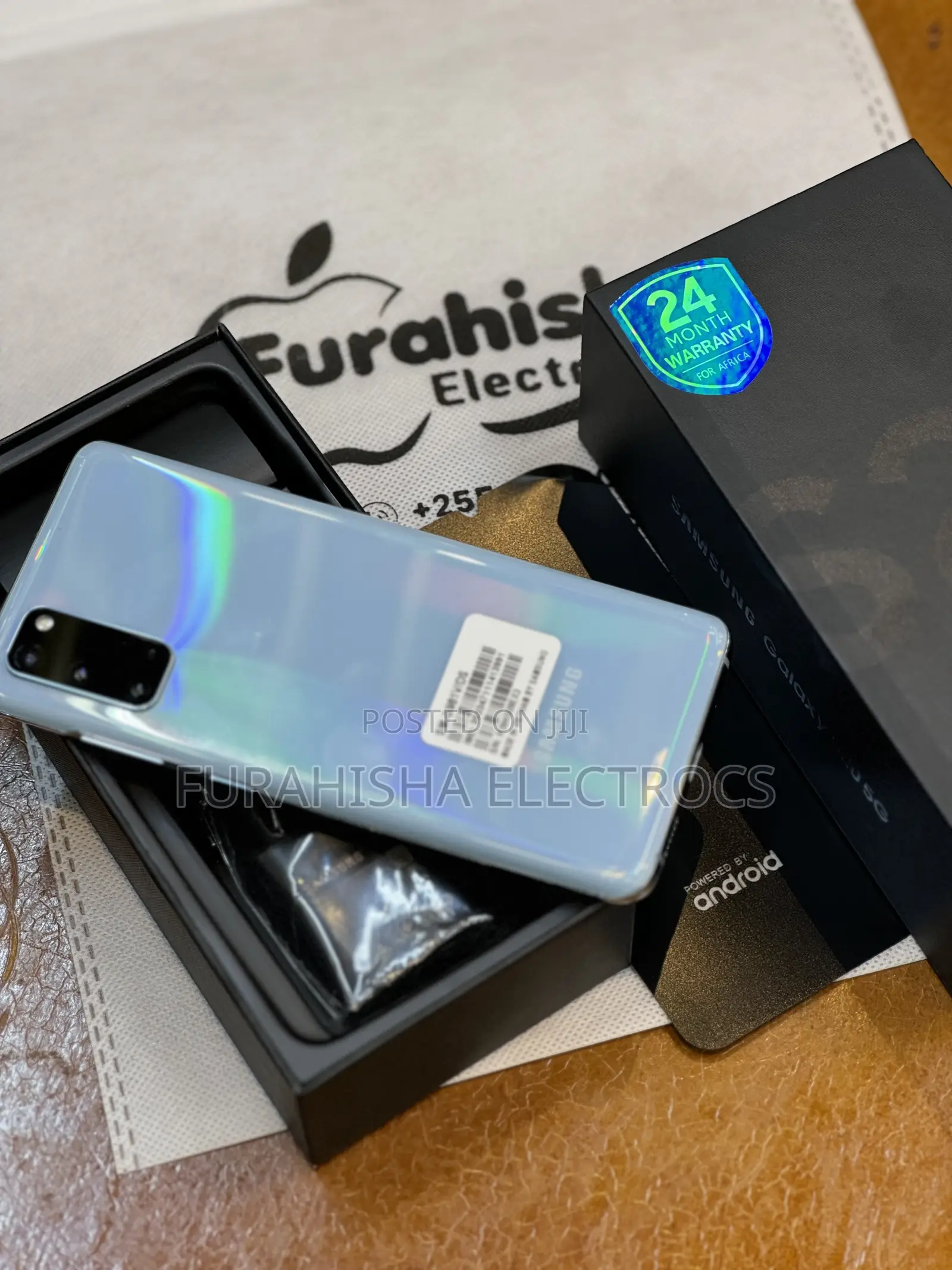 New Samsung Galaxy S20 128 GB Blue