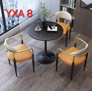 Cofee Table With 3 Chair