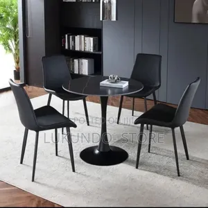 Cofee Table With 4 Chair