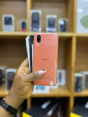 Sharp Aquos R2 64 GB Orange