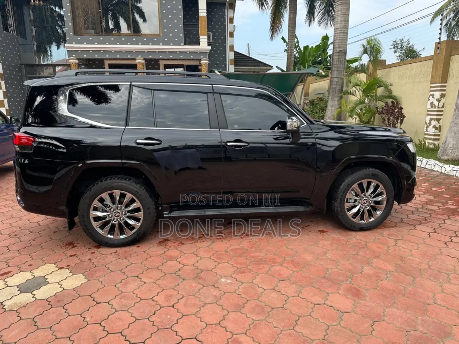 Toyota Land Cruiser 2023 Black