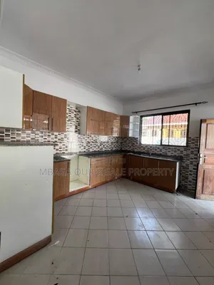 4bdrm House in Boko Beach, Goba for rent