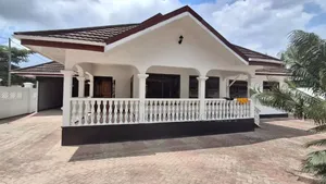 4bdrm House in Boko Beach, Goba for rent