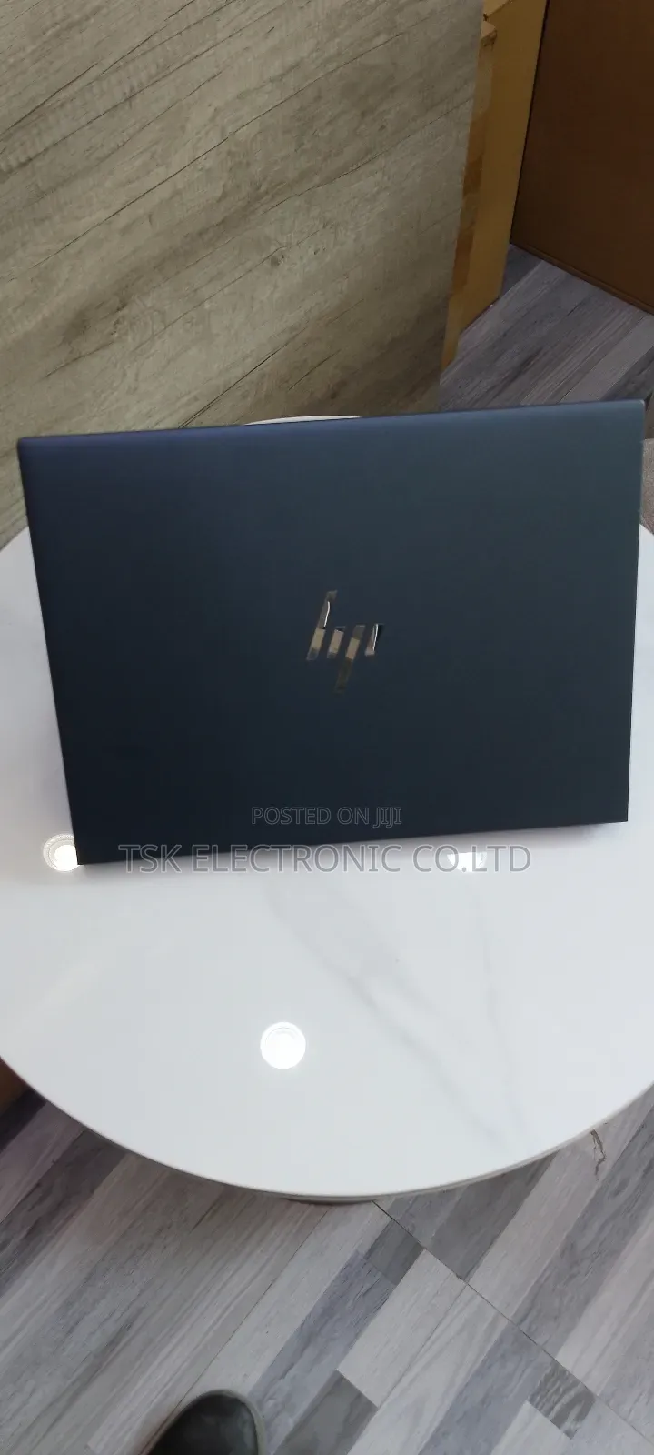 New Laptop HP Elite Dragonfly G4 16GB Intel Core I7 SSD 512GB
