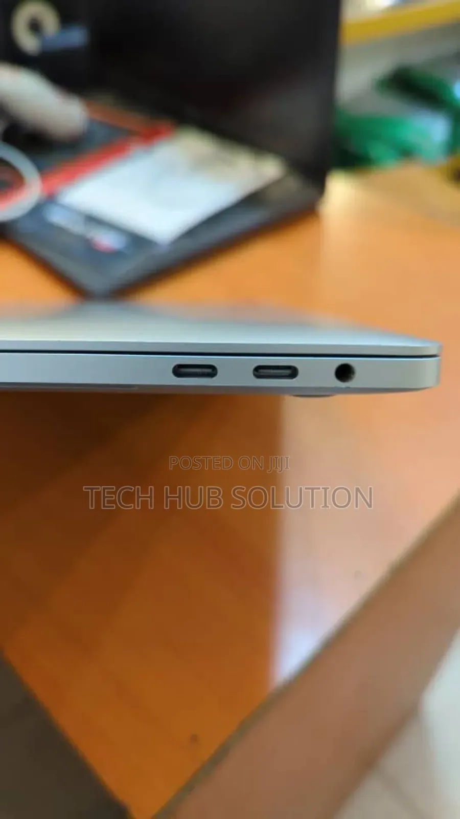 Laptop Apple MacBook 2019 16GB Intel Core I7 SSD 512GB