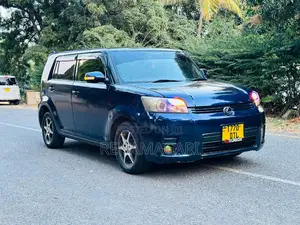 Toyota Corolla Rumion 2010 Blue