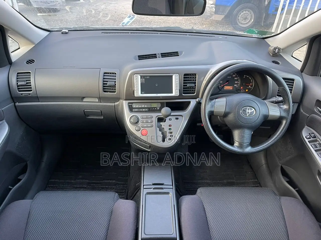 Toyota Wish 2003 Silver