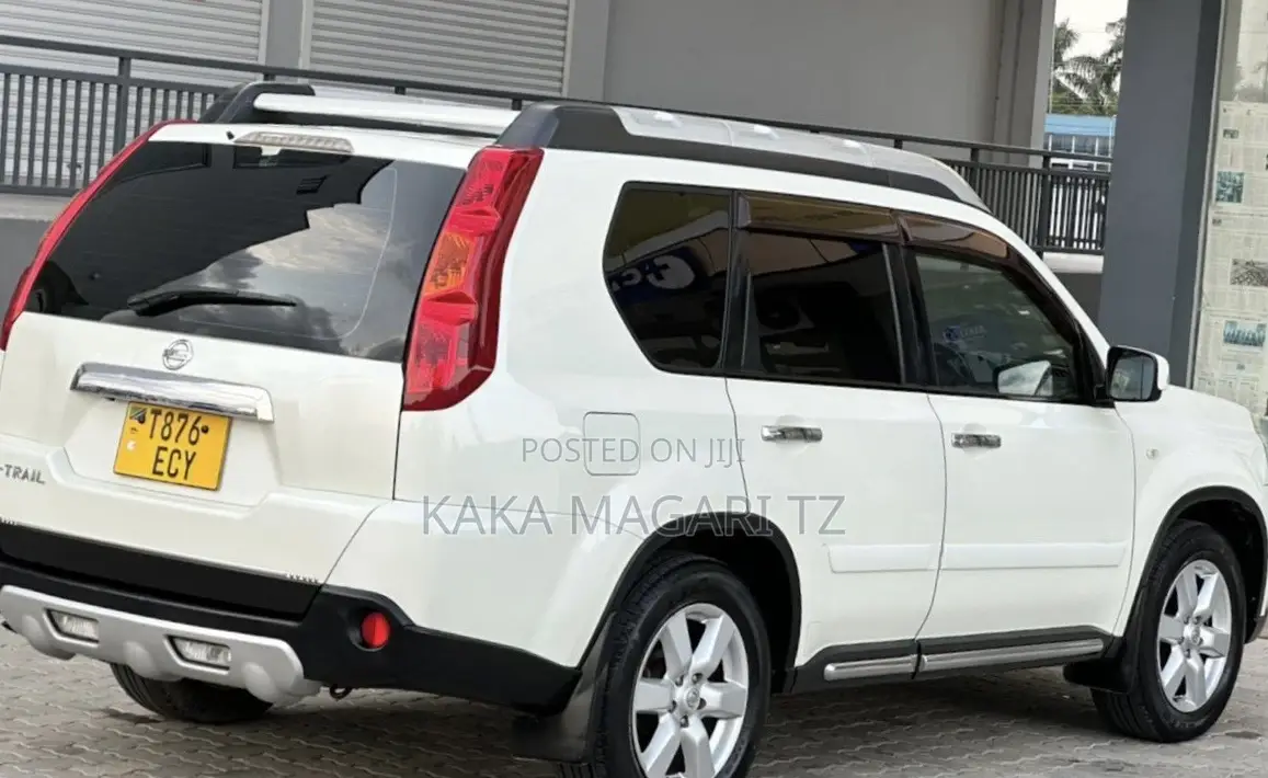 Nissan X-Trail 2009 White