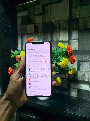 Apple iPhone 11 Pro Max 64 GB Gold