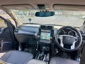 Toyota Land Cruiser Prado 2014 Black