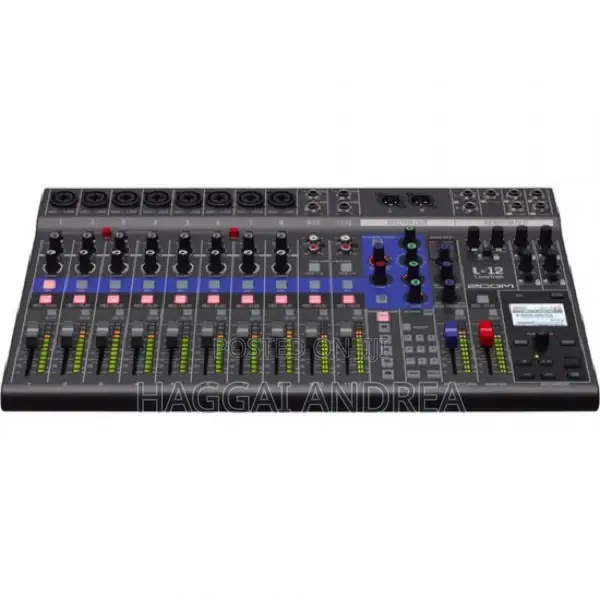 Zoom Livetrak L-12 Digital Mixer Multitrack Recorder
