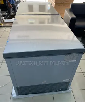 Roch Chest Freezer 710 Litres
