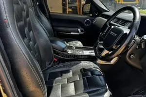 Land Rover Range Rover Vogue 2016 Black