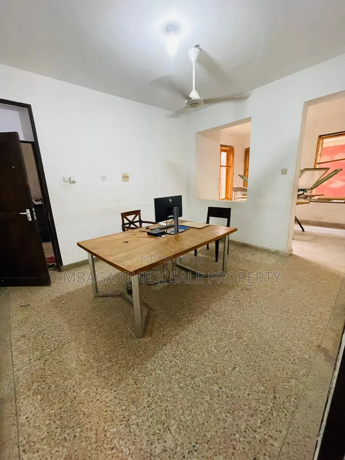 10bdrm Apartment in Mikocheni for rent