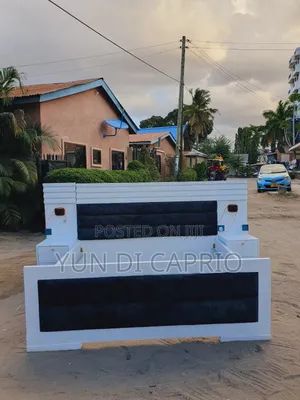 Kitanda Classic Sana Mbao