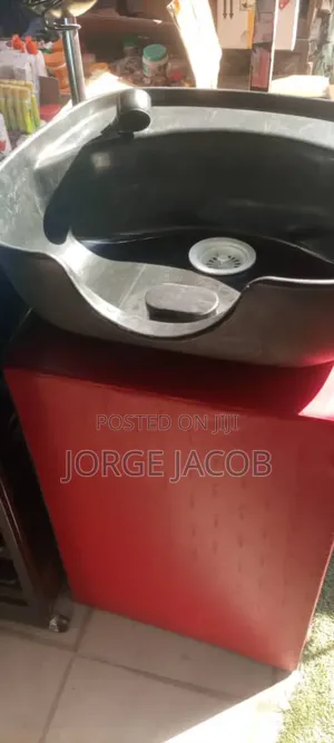 Saloon Hair Wash Basin