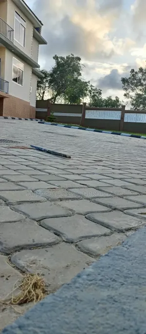 3bdrm House in Salasala, Mbezi for rent