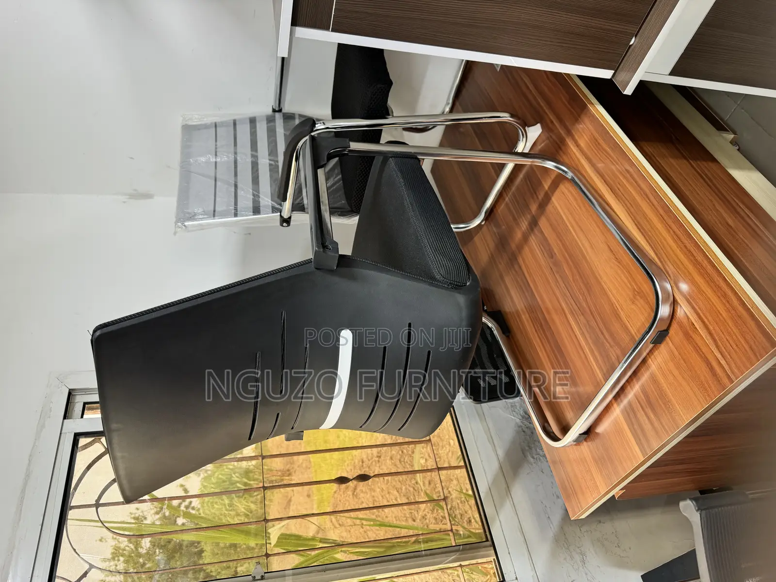 Vistors Chairs