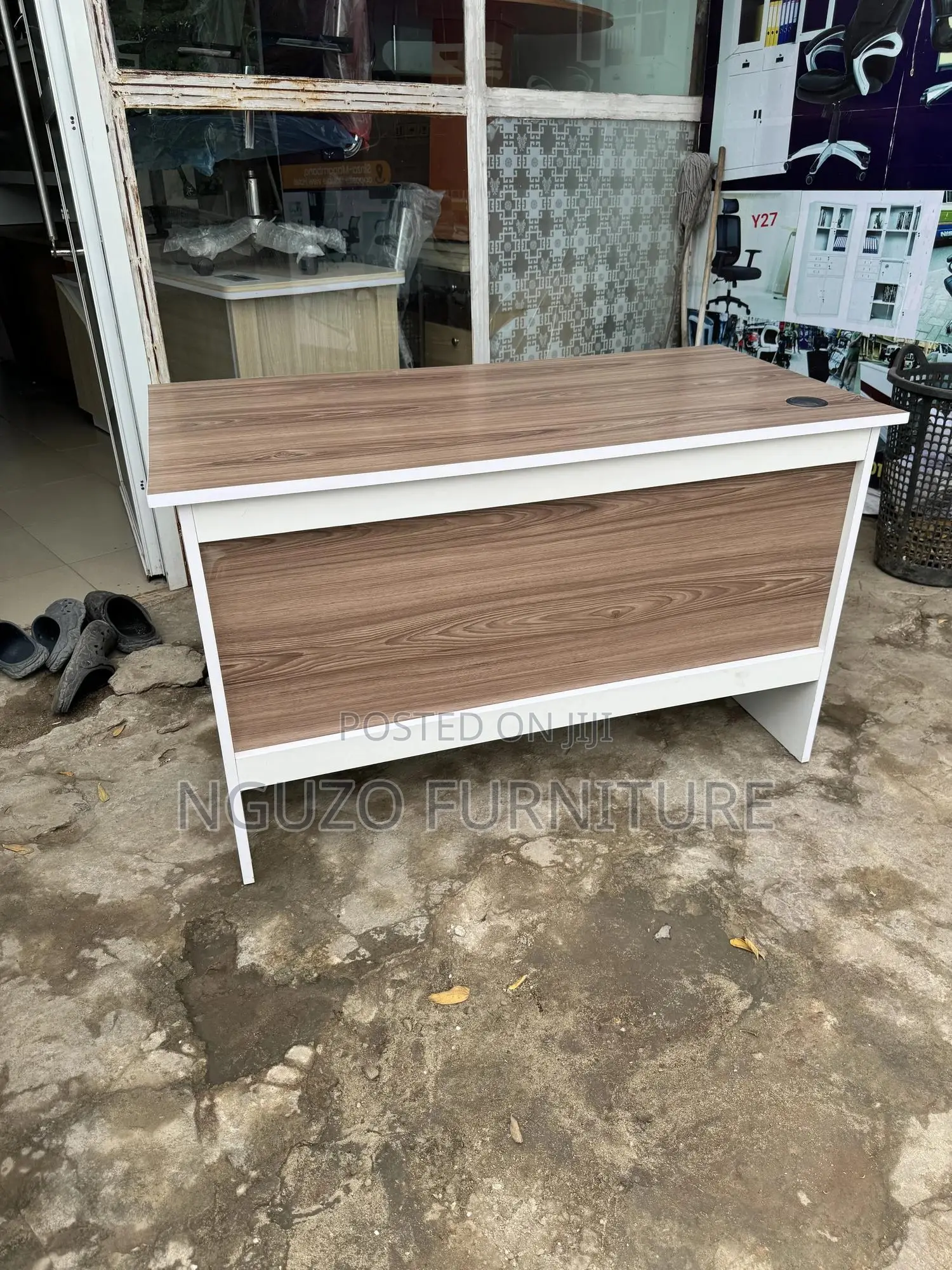 Office Desk