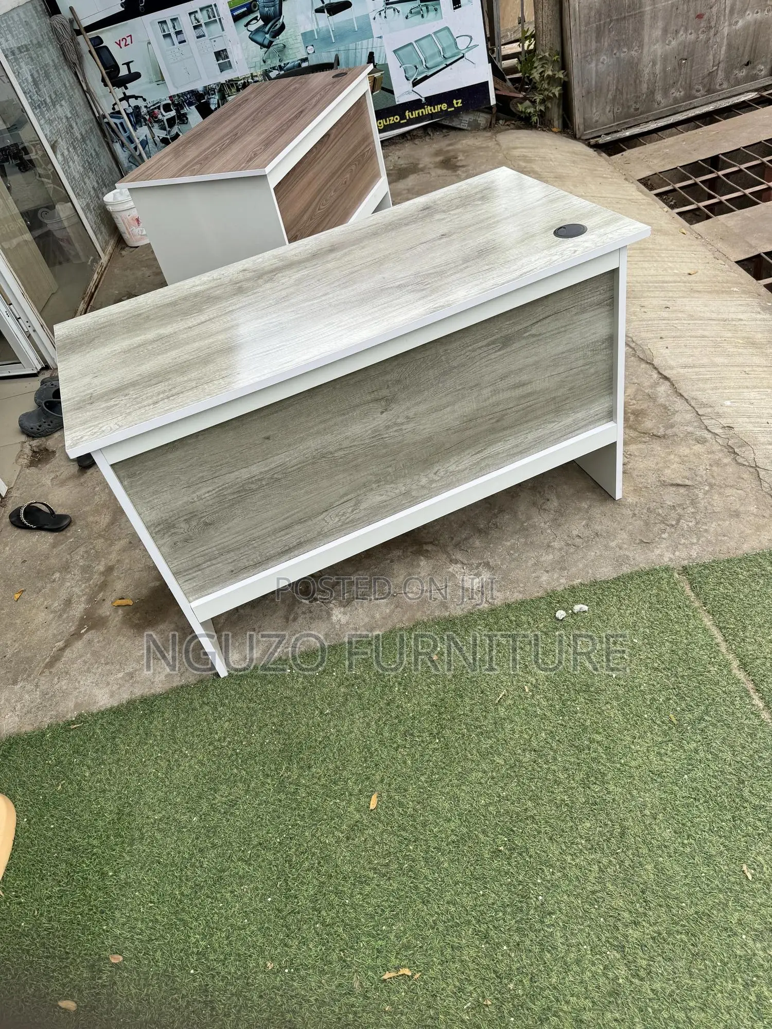 Office Desk