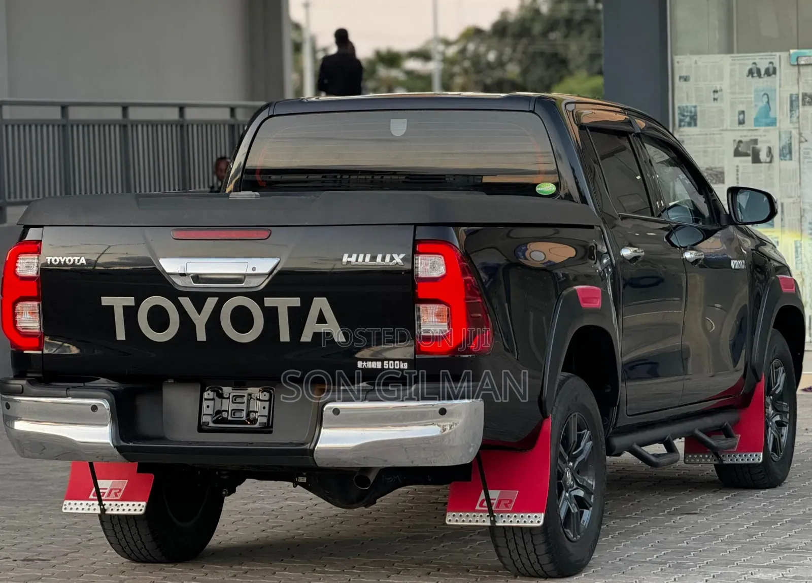Toyota Hilux 2021 Black