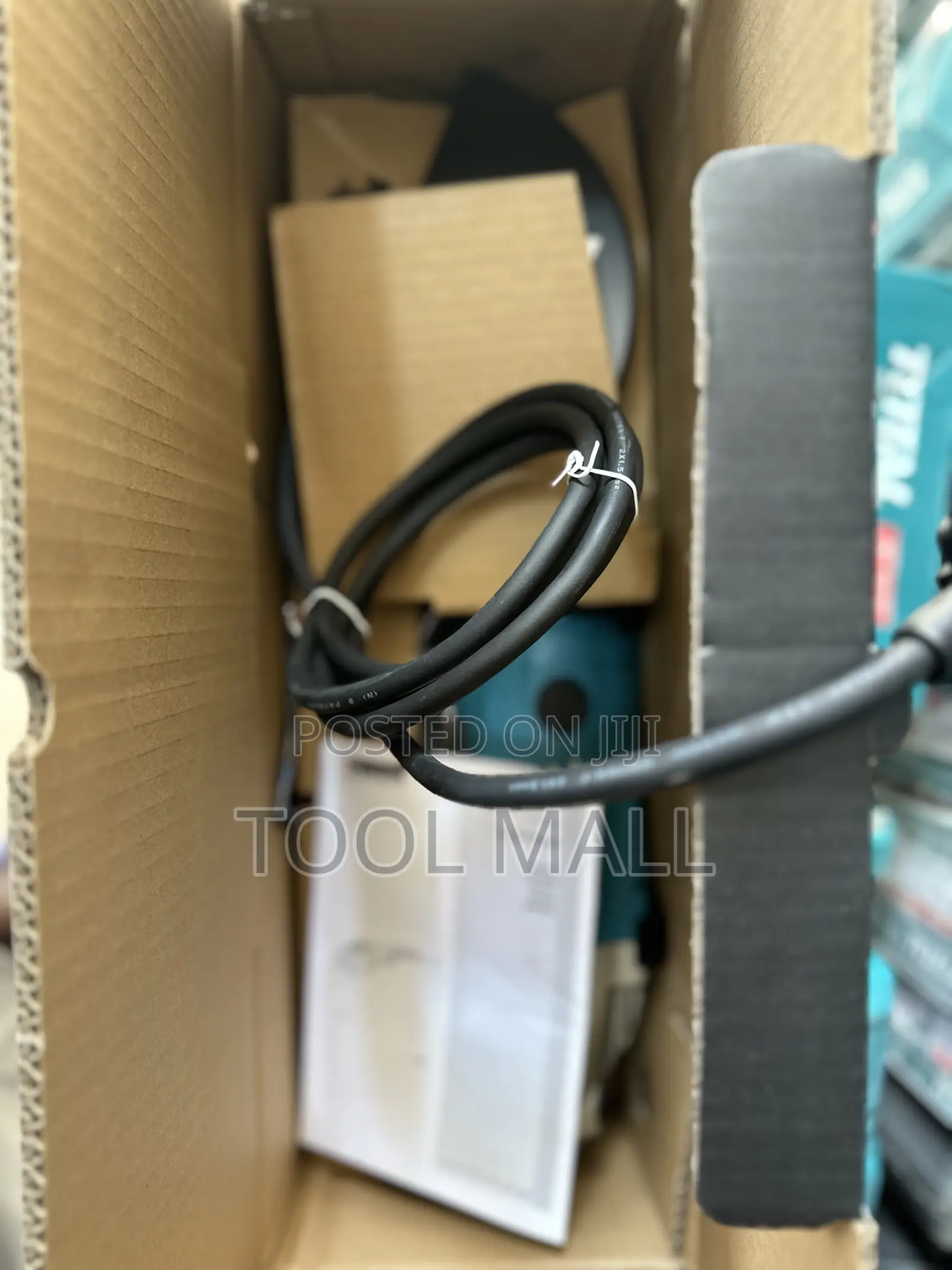 Makita Angle Grinder 9” ORIGINAL