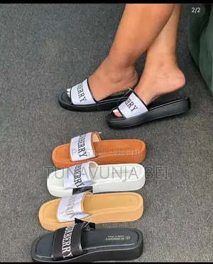 Sandal Nzuri Za Kike