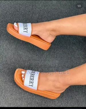 Sandal Nzuri Za Kike
