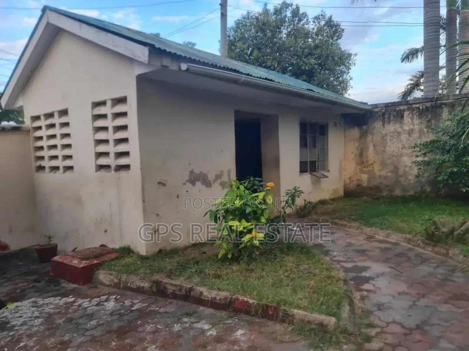 Mini Flat in Ununio Beach, Kinondoni for sale