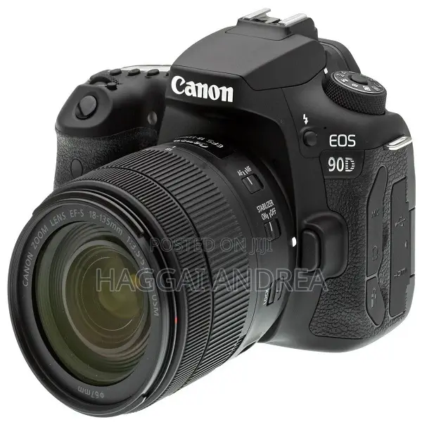 CANON EOS 90D DSLR With 18-135mm Lens