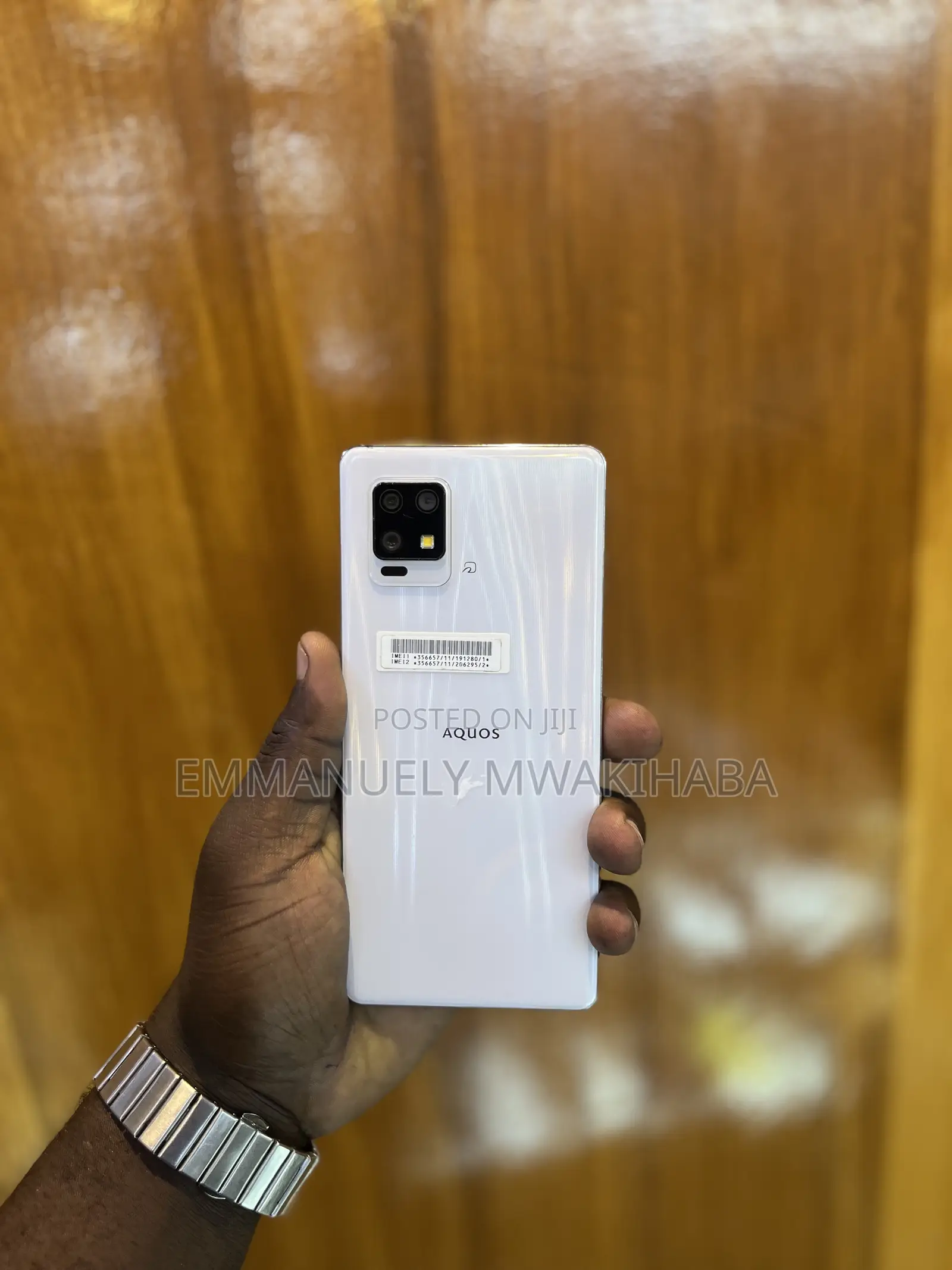 Sharp Aquos zero6 128 GB White
