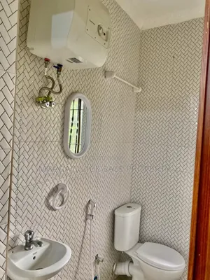 Furnished 2bdrm Apartment in Ada Estate for rent