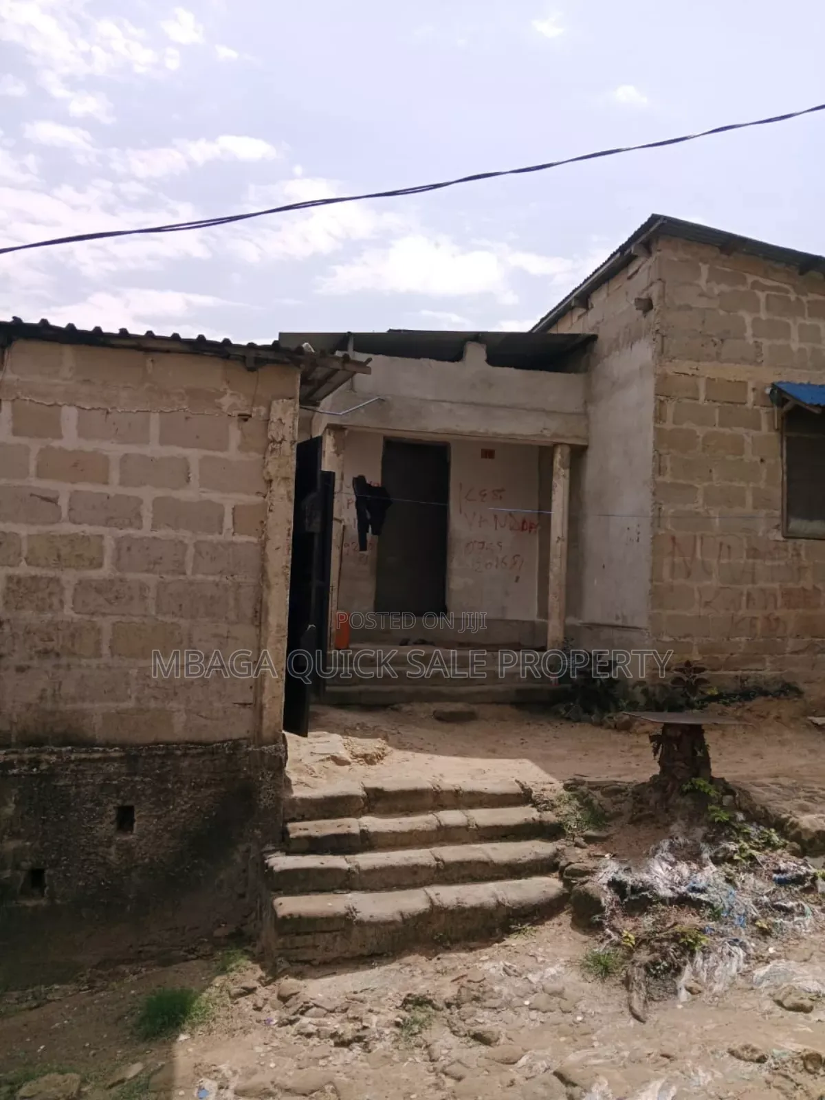 3bdrm Bungalow in Goba for sale