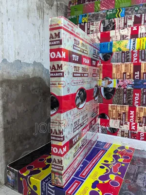 Karibuu, Hio Ni Godoro Ni Futi 5 Kwa 6 Inchi 6 Bei 130,000