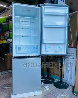 TCL Fridge/Friji 305L