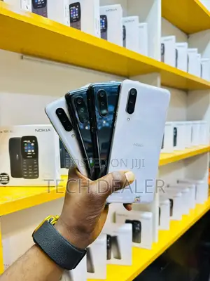 Sharp Aquos Zero 5G Basic 128 GB