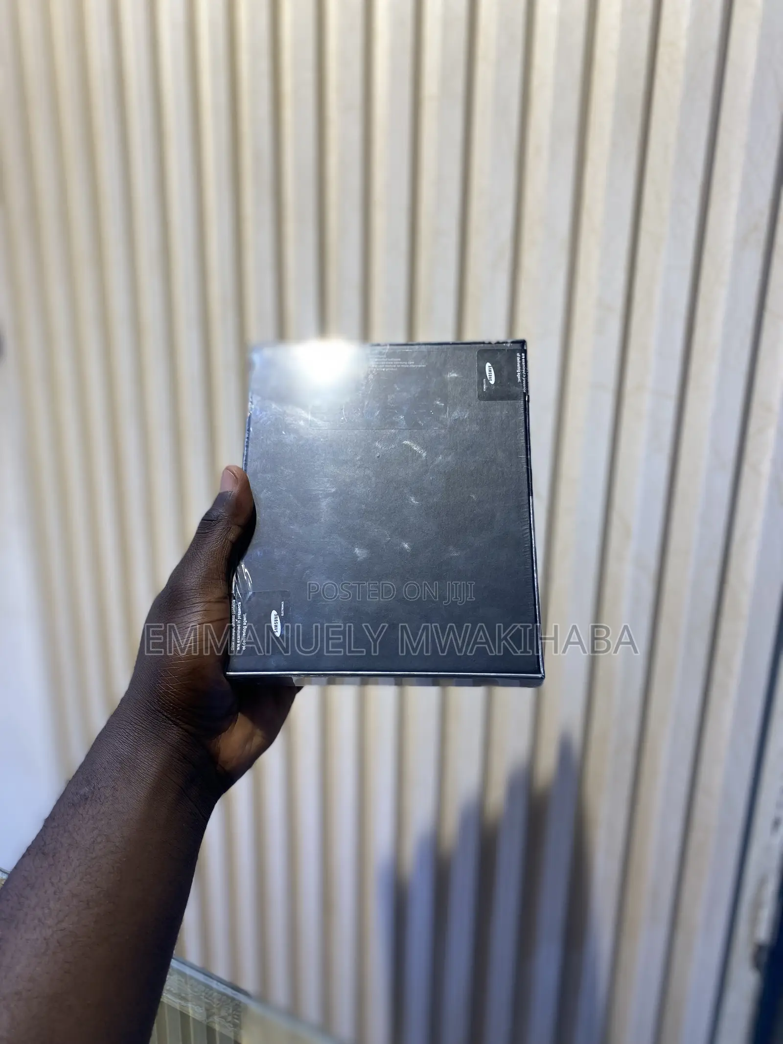 New Samsung Galaxy Z Fold 3 256 GB Black