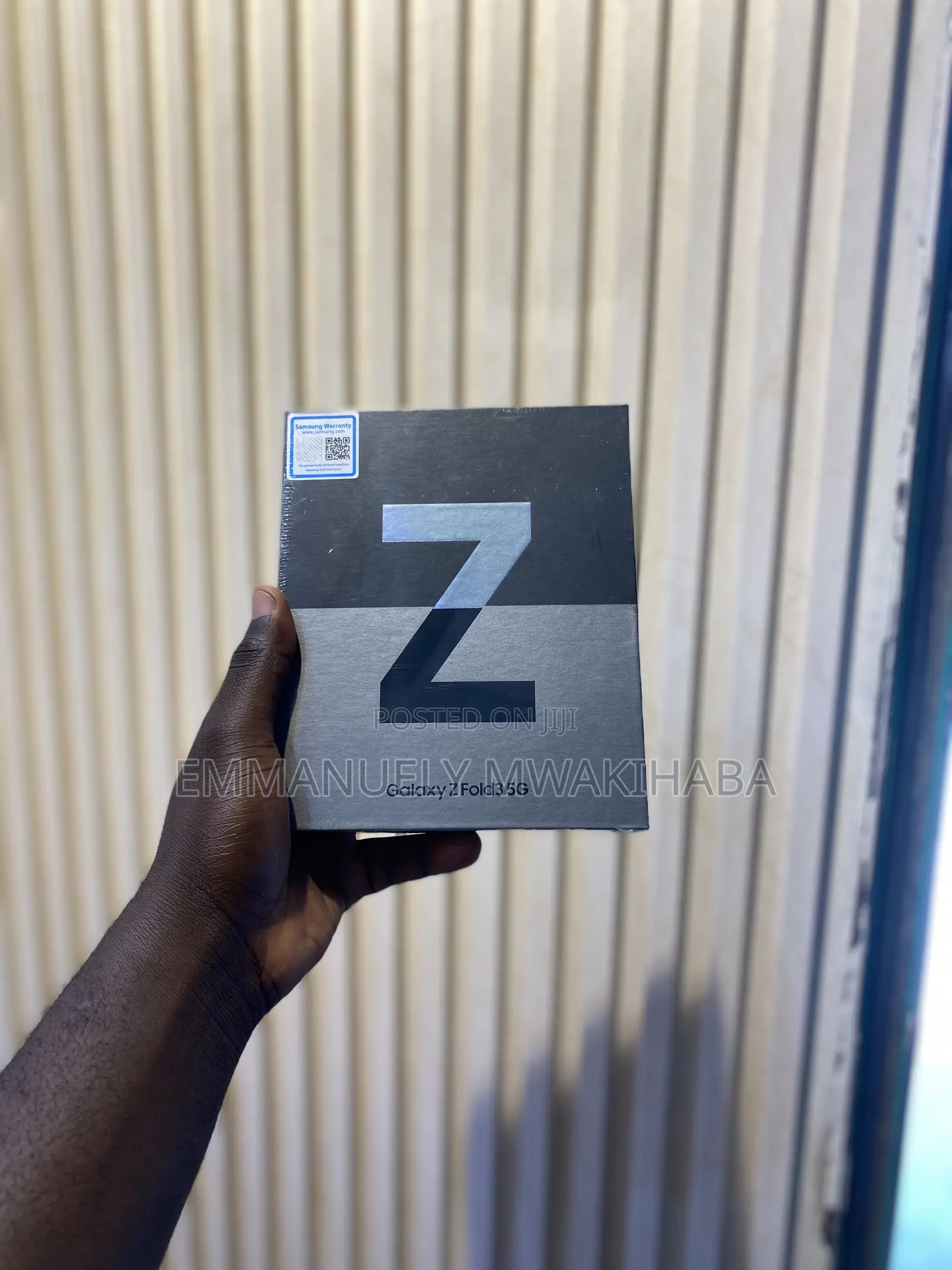 New Samsung Galaxy Z Fold 3 256 GB Black