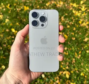 New Apple iPhone 15 Pro 128 GB Silver