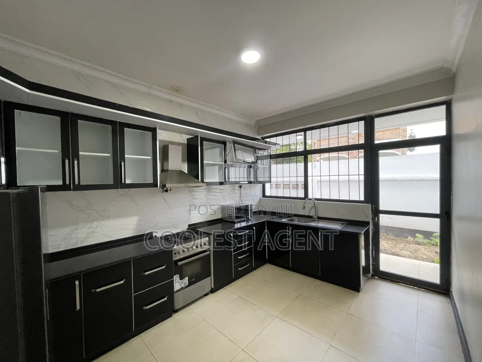 Furnished 2bdrm Apartment in Oysterbay, Kinondoni for rent