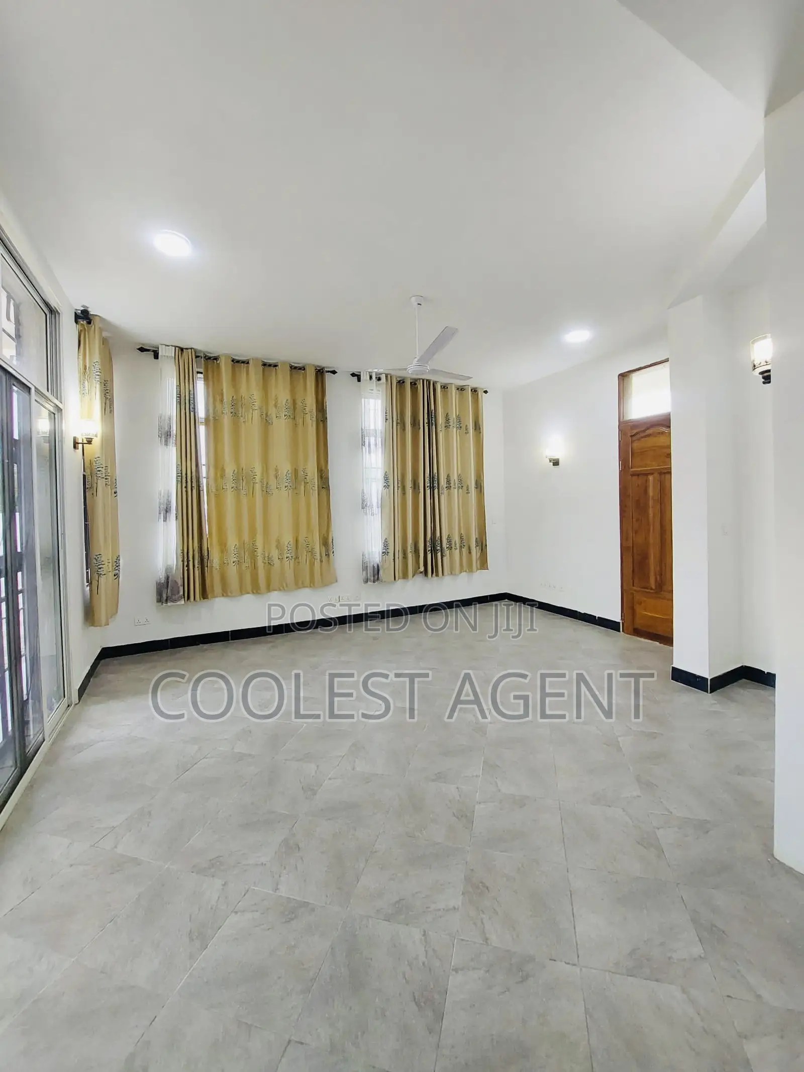 7bdrm Bungalow in Mbezibeach, Kinondoni for rent