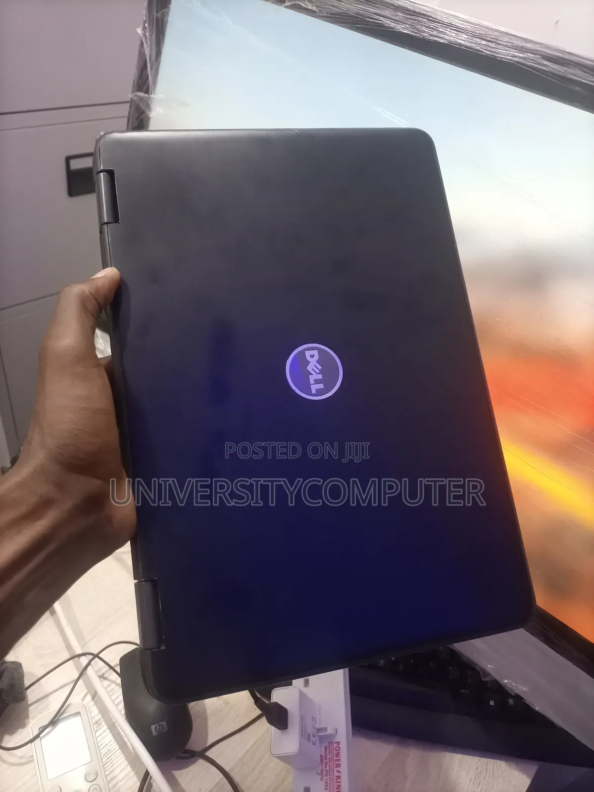 Laptop Dell Latitude 3189 4GB Intel SSD 256GB
